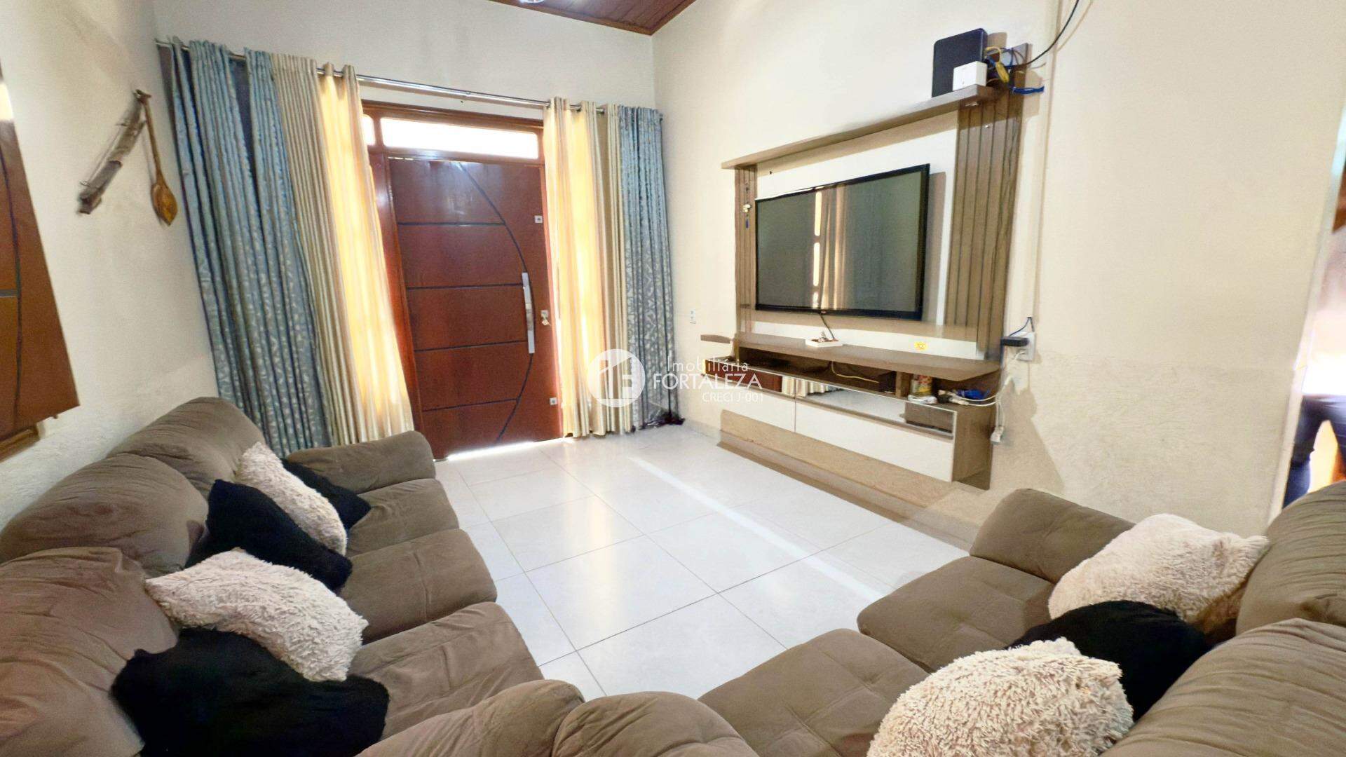 Casa à venda no Conjunto Universitário II: 