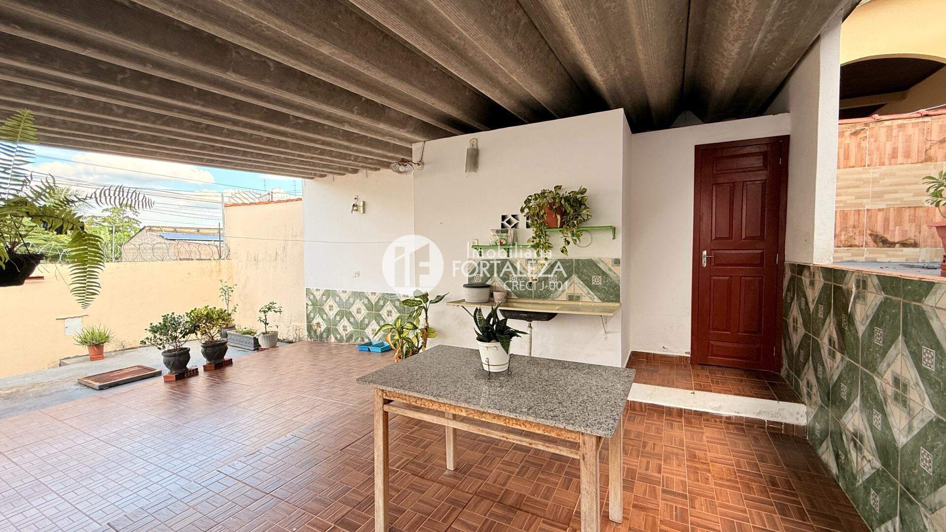 Casa à venda no Bosque: 