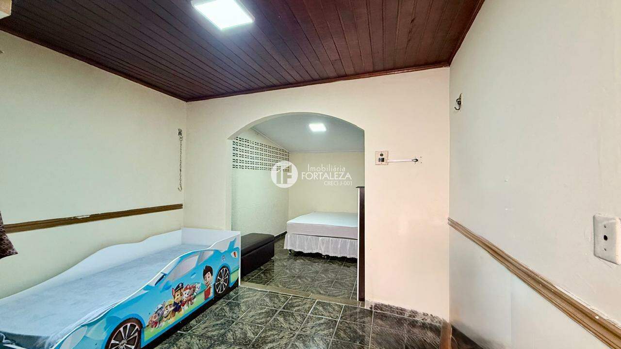 Casa Residencial à venda no Conjunto Tucumã: 