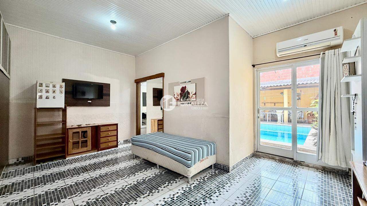Casa Residencial à venda no Conjunto Tucumã: 