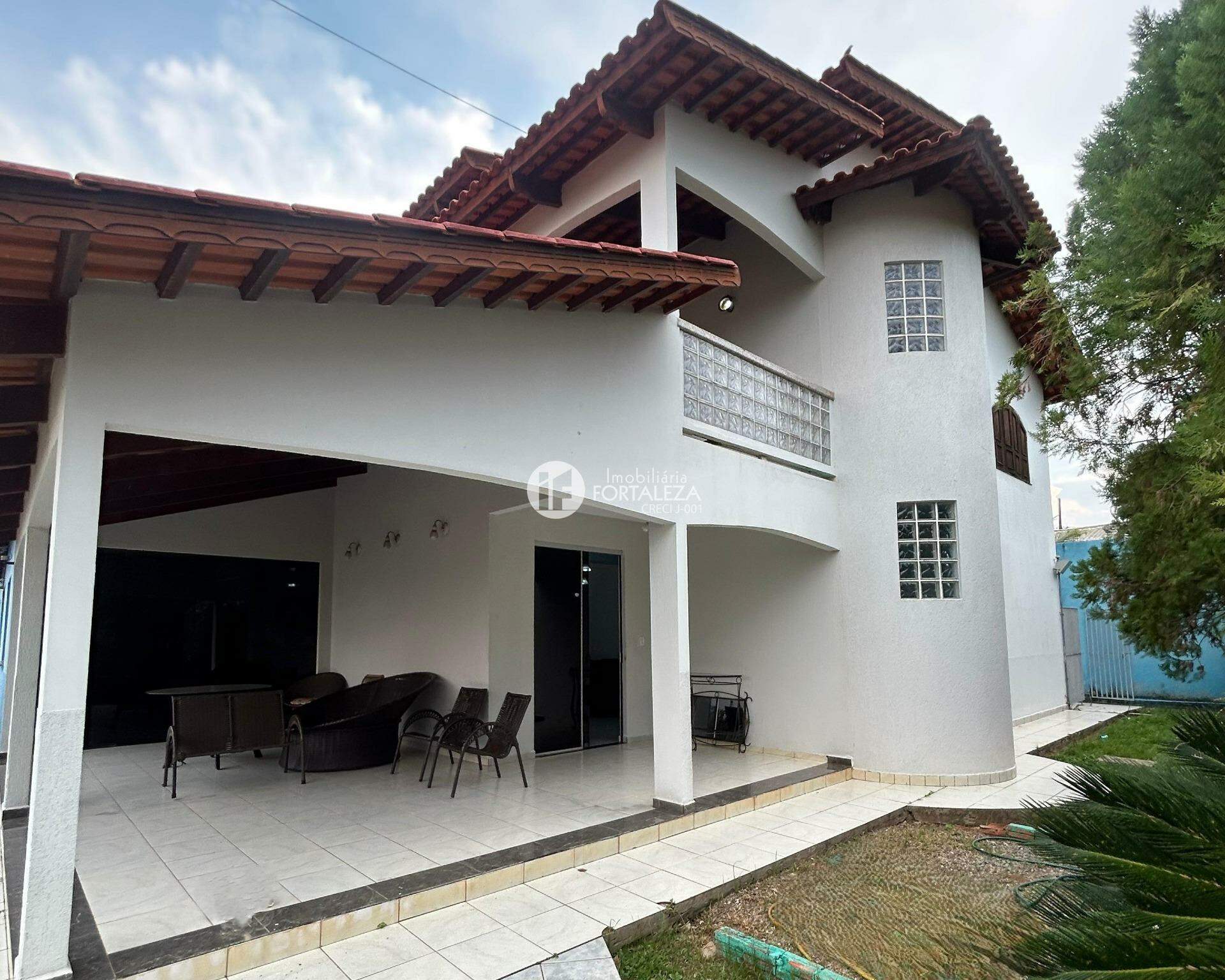 Casa Residencial à venda no Conjunto Ouricurí: