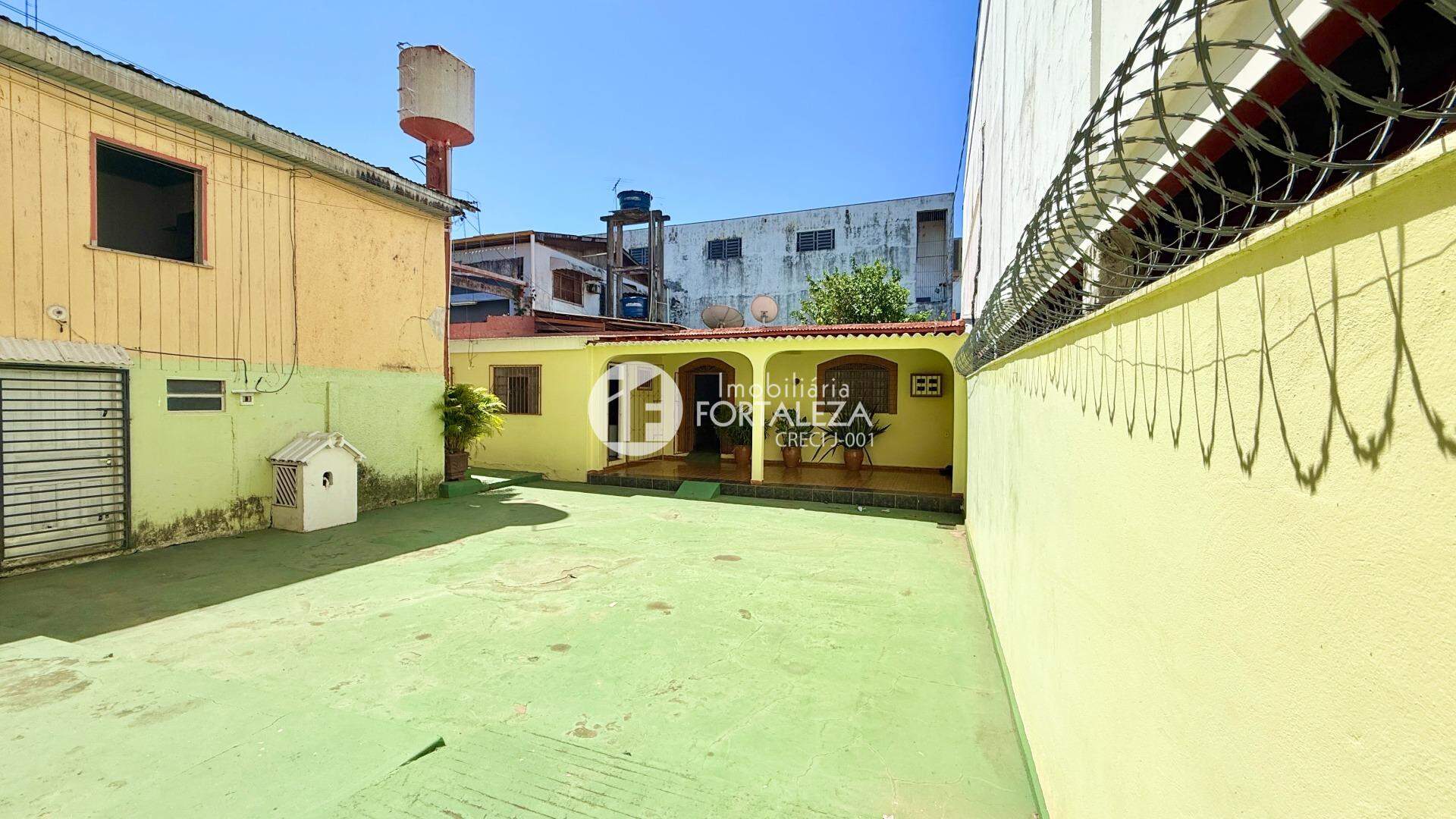 Casa Residencial à venda no Bosque: 