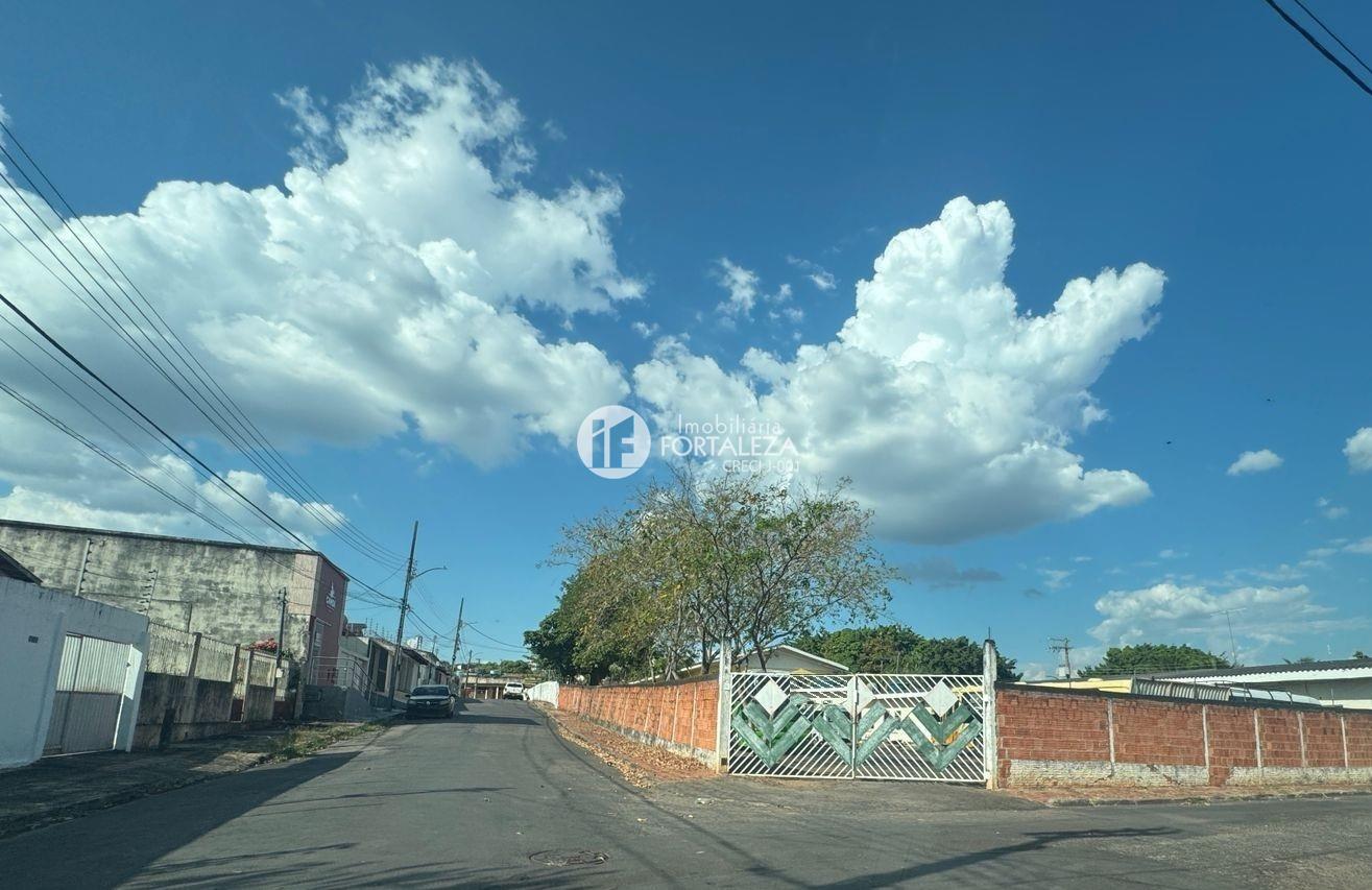 Sala para aluguel no Conjunto Bela Vista: 