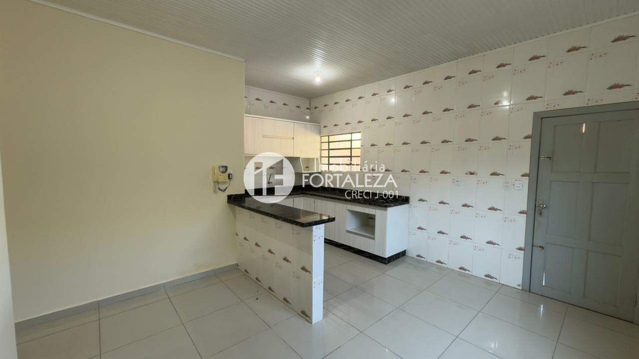 Casa para aluguel no Nova Estação:
