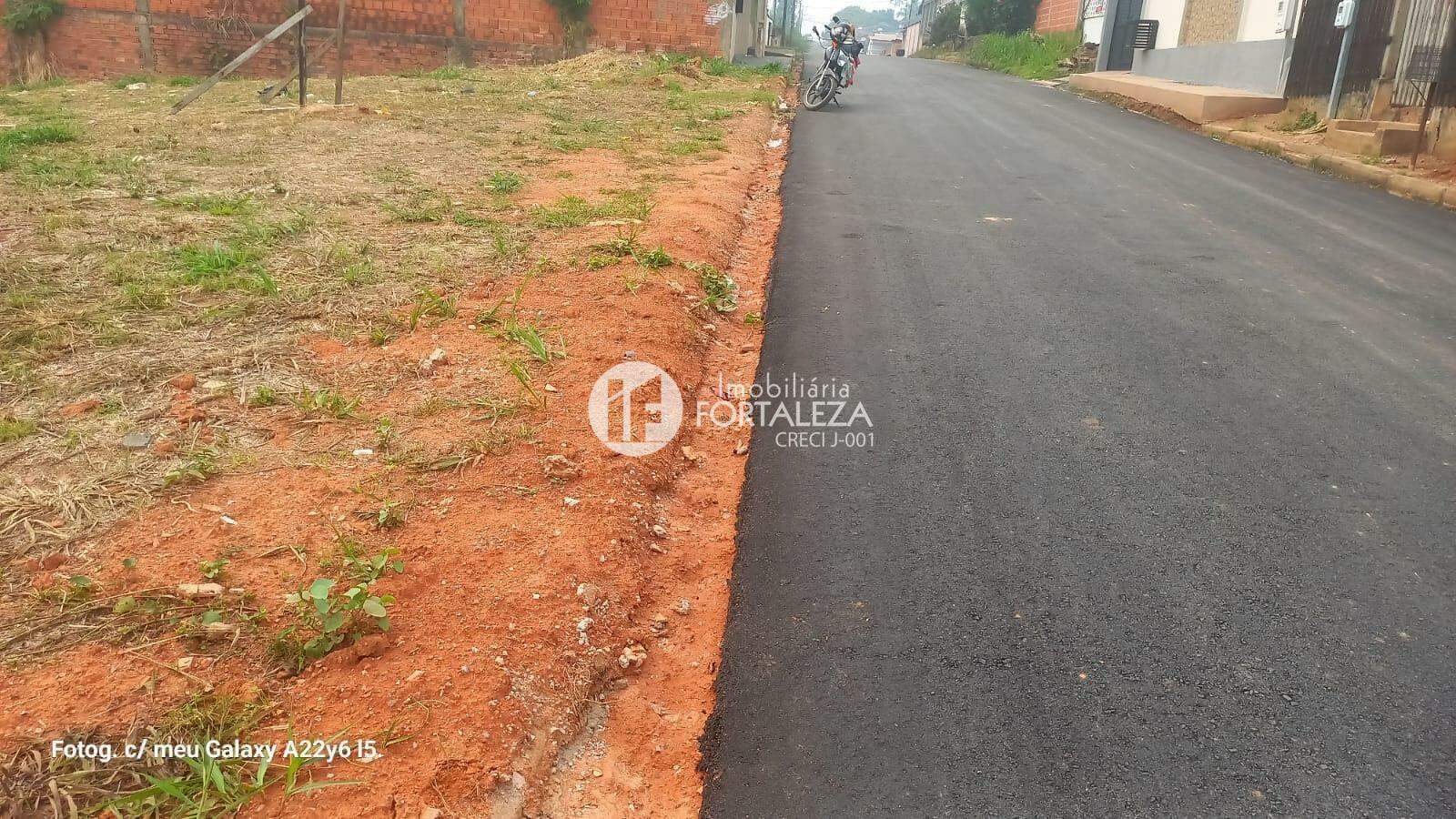Terreno à venda no Wanderley Dantas: