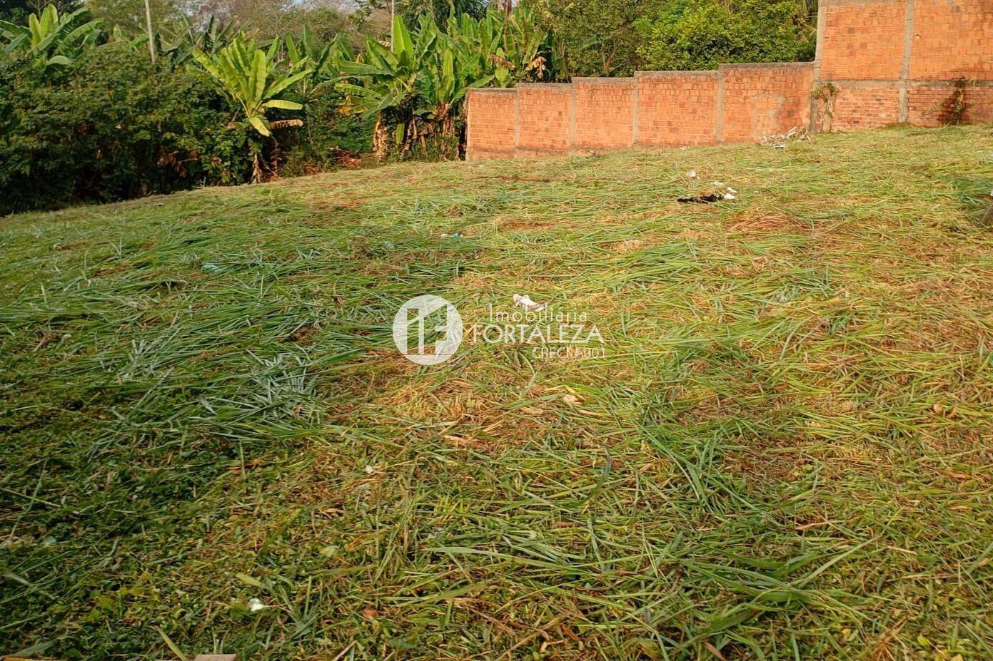 Terreno à venda no Wanderley Dantas: 
