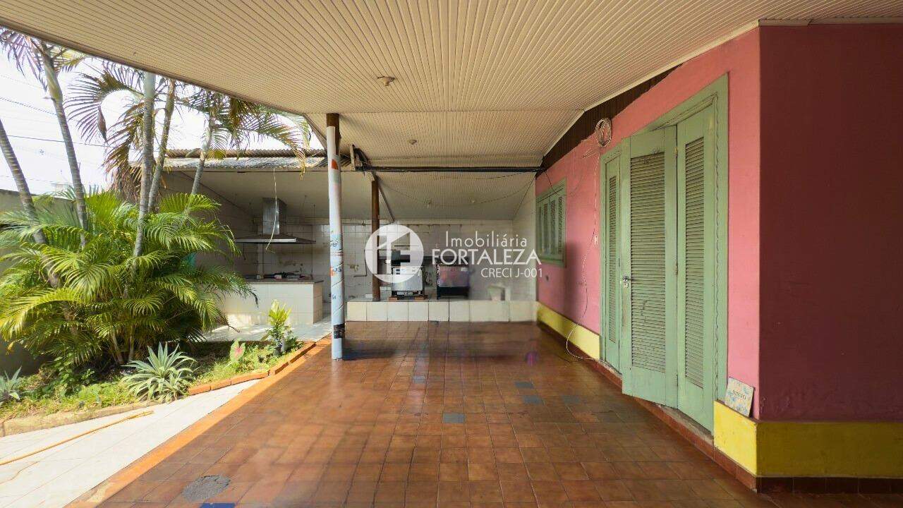 Casa Residencial à venda no Floresta: 