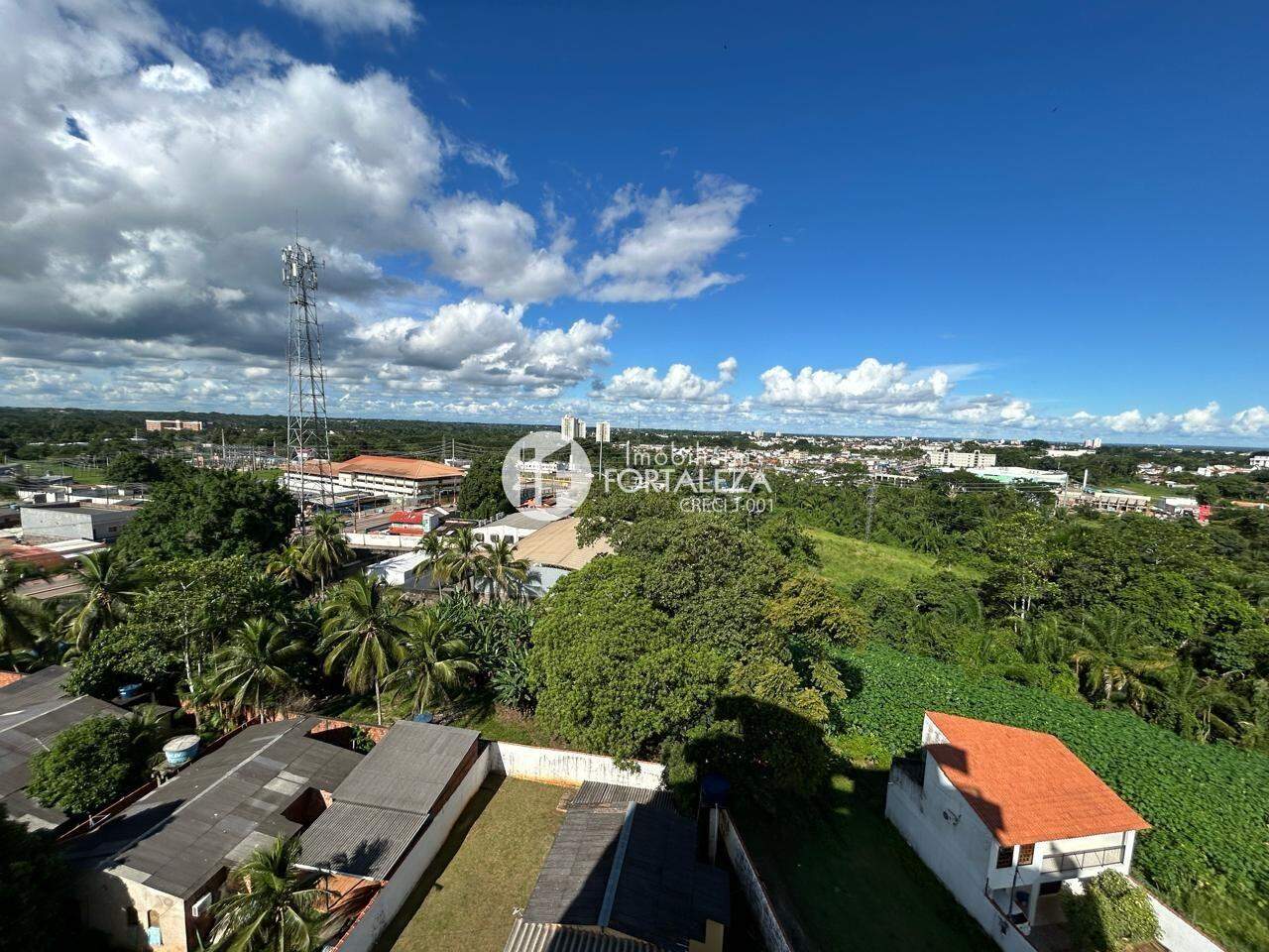 Apartamento à venda no Residencial Flamboyant: 