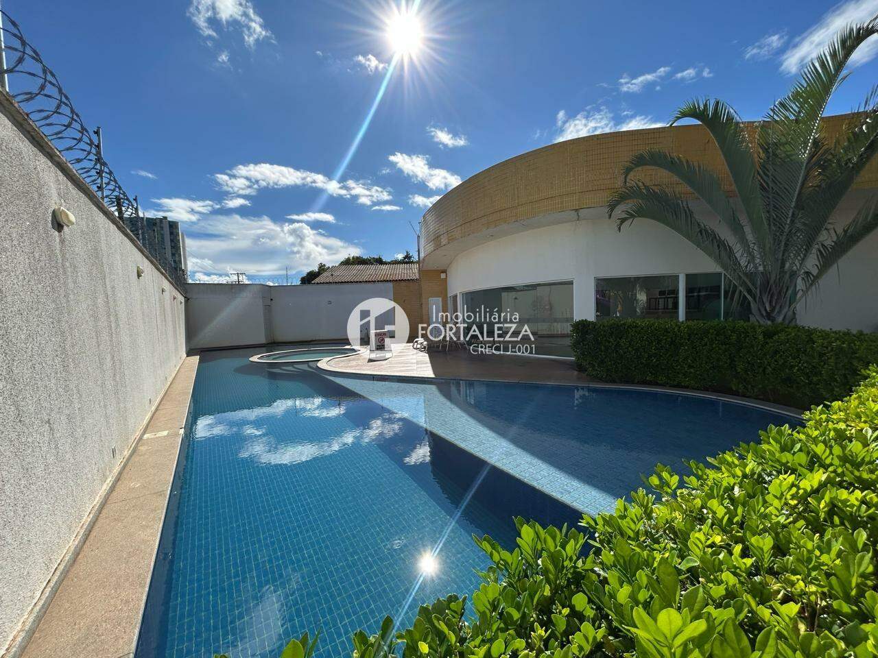 Apartamento à venda no Residencial Flamboyant: 