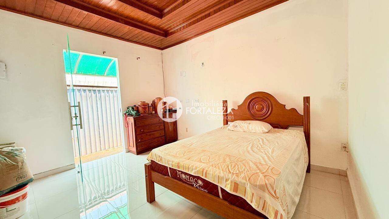 Casa Residencial à venda no Conjunto Manoel Julião: 