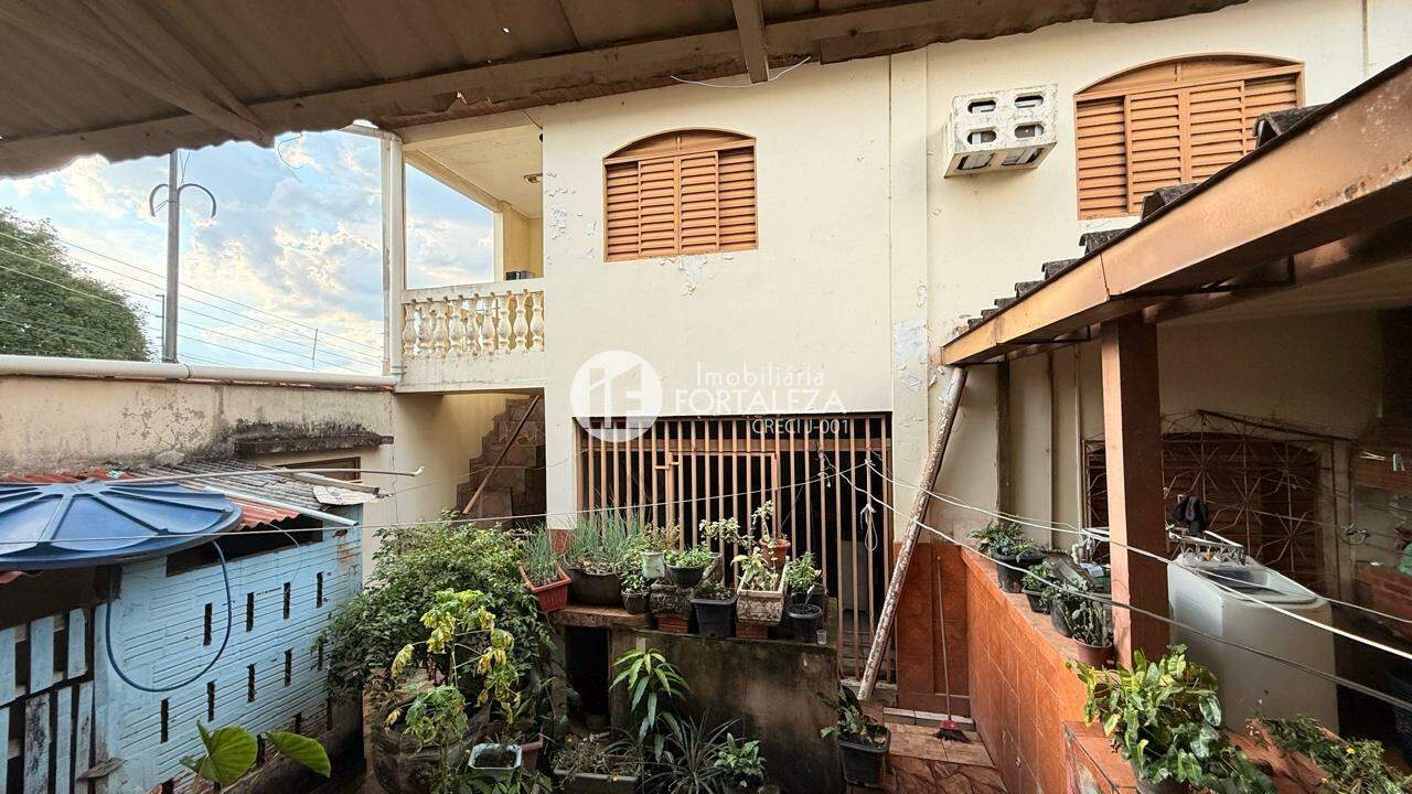 Casa Residencial à venda no Bosque: 