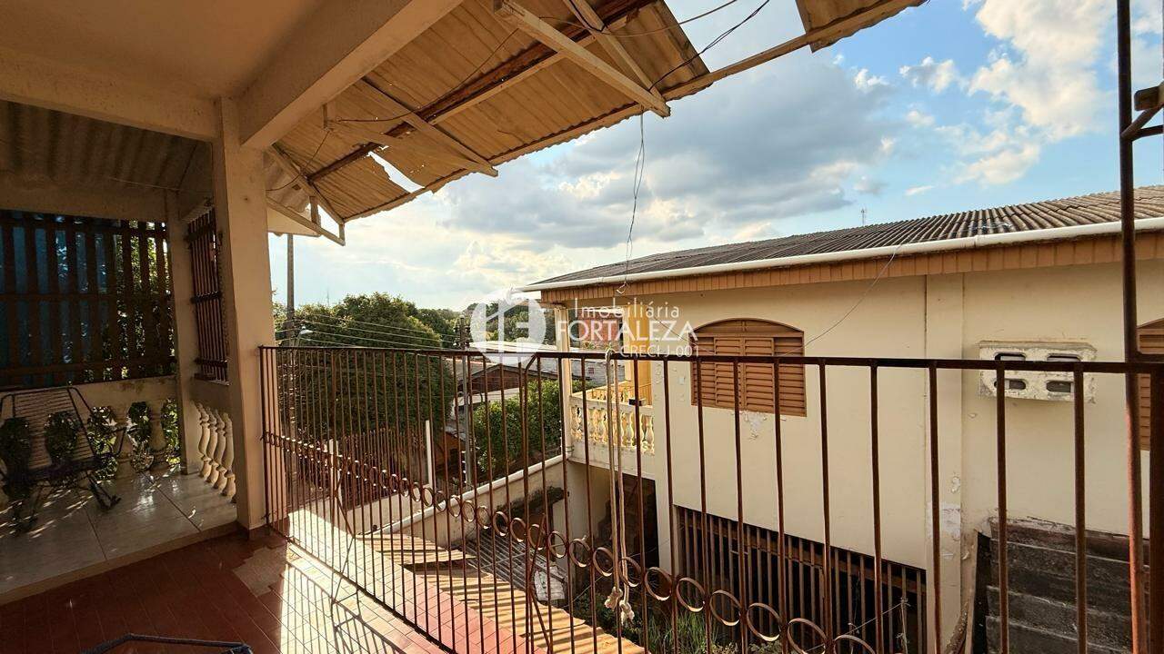Casa Residencial à venda no Bosque: 
