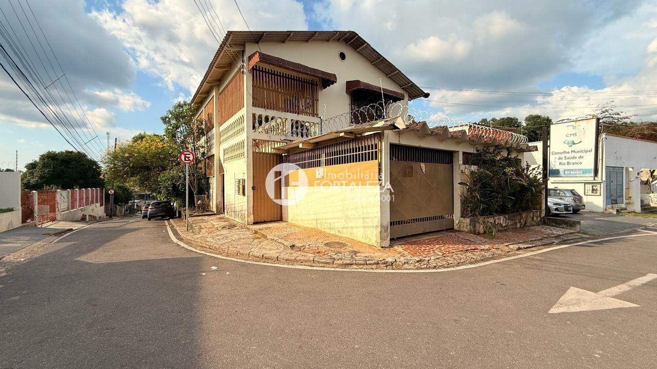 Casa Residencial à venda no Bosque: 
