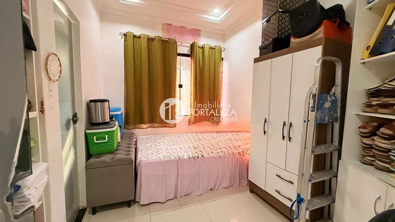 Casa Residencial à venda no Estação Experimental: 