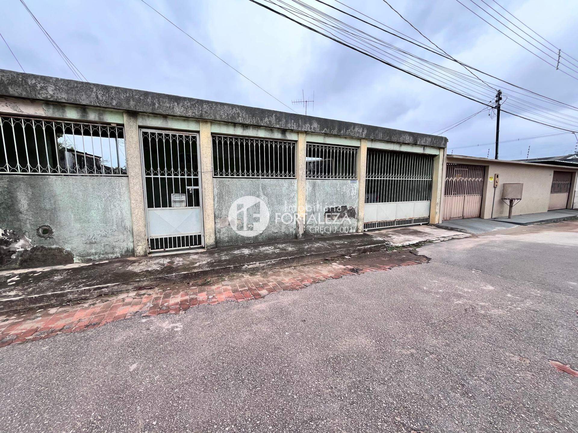 Casa Residencial à venda no Conjunto Tucumã: