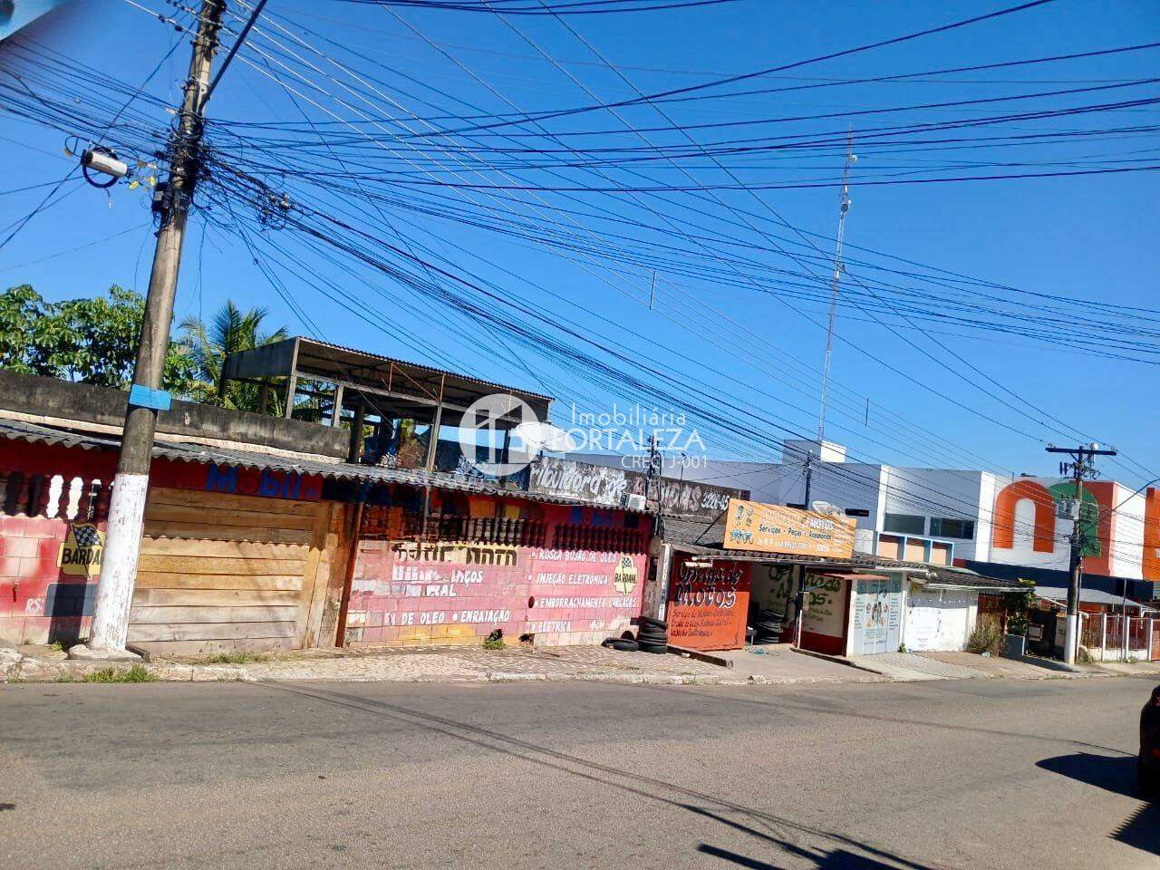 Casa Comercial à venda no Floresta: 