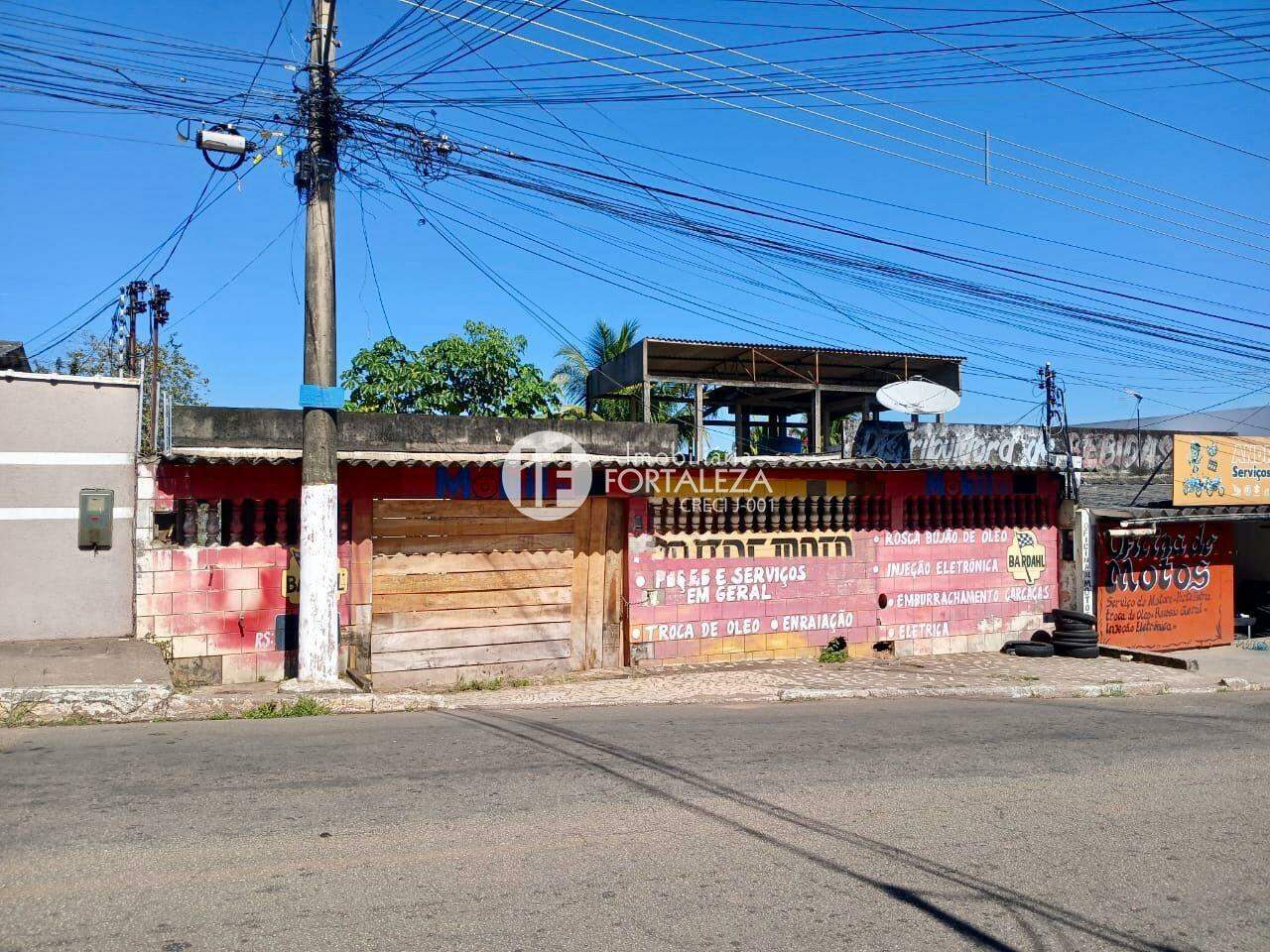 Casa Comercial à venda no Floresta: 