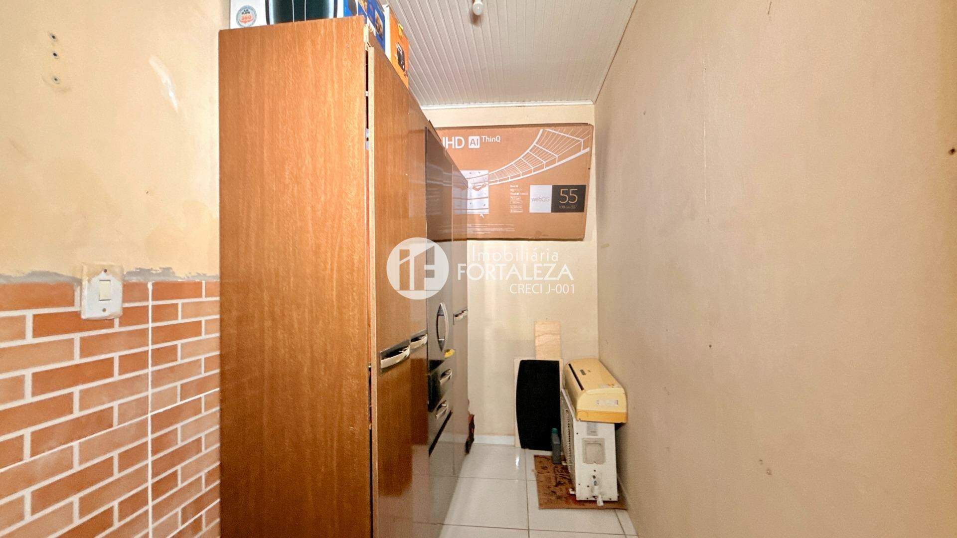 Casa Residencial à venda no Conjunto Universitário: 