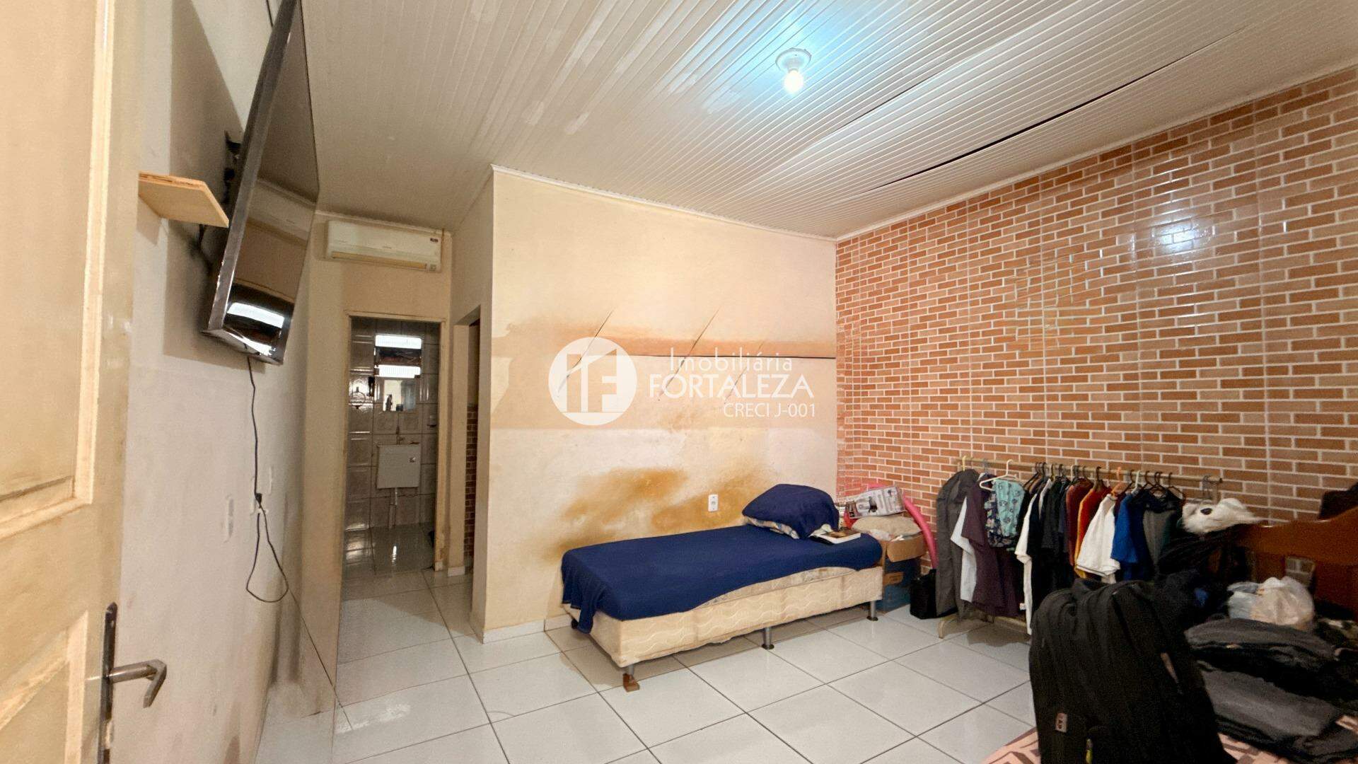 Casa Residencial à venda no Conjunto Universitário: 