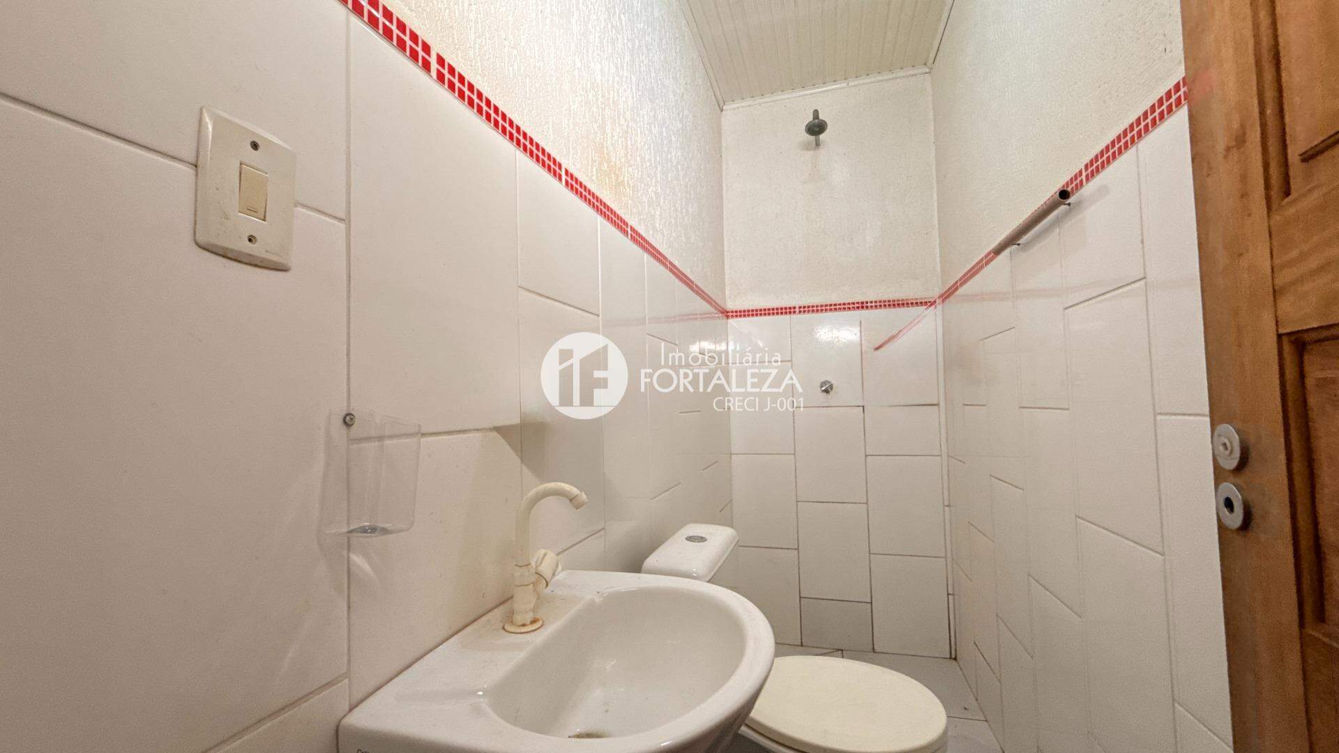 Casa Residencial à venda no Conjunto Universitário: 