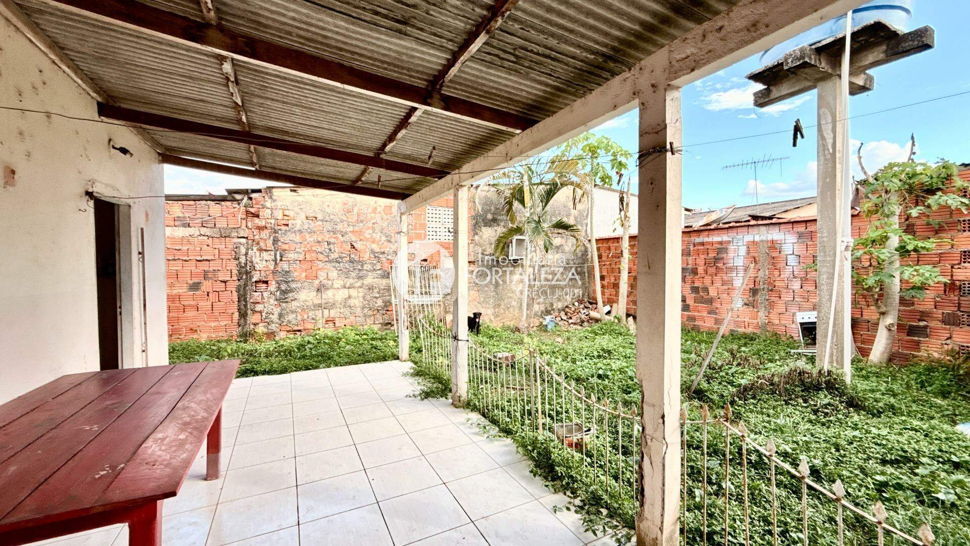 Casa Residencial à venda no Conjunto Universitário: 