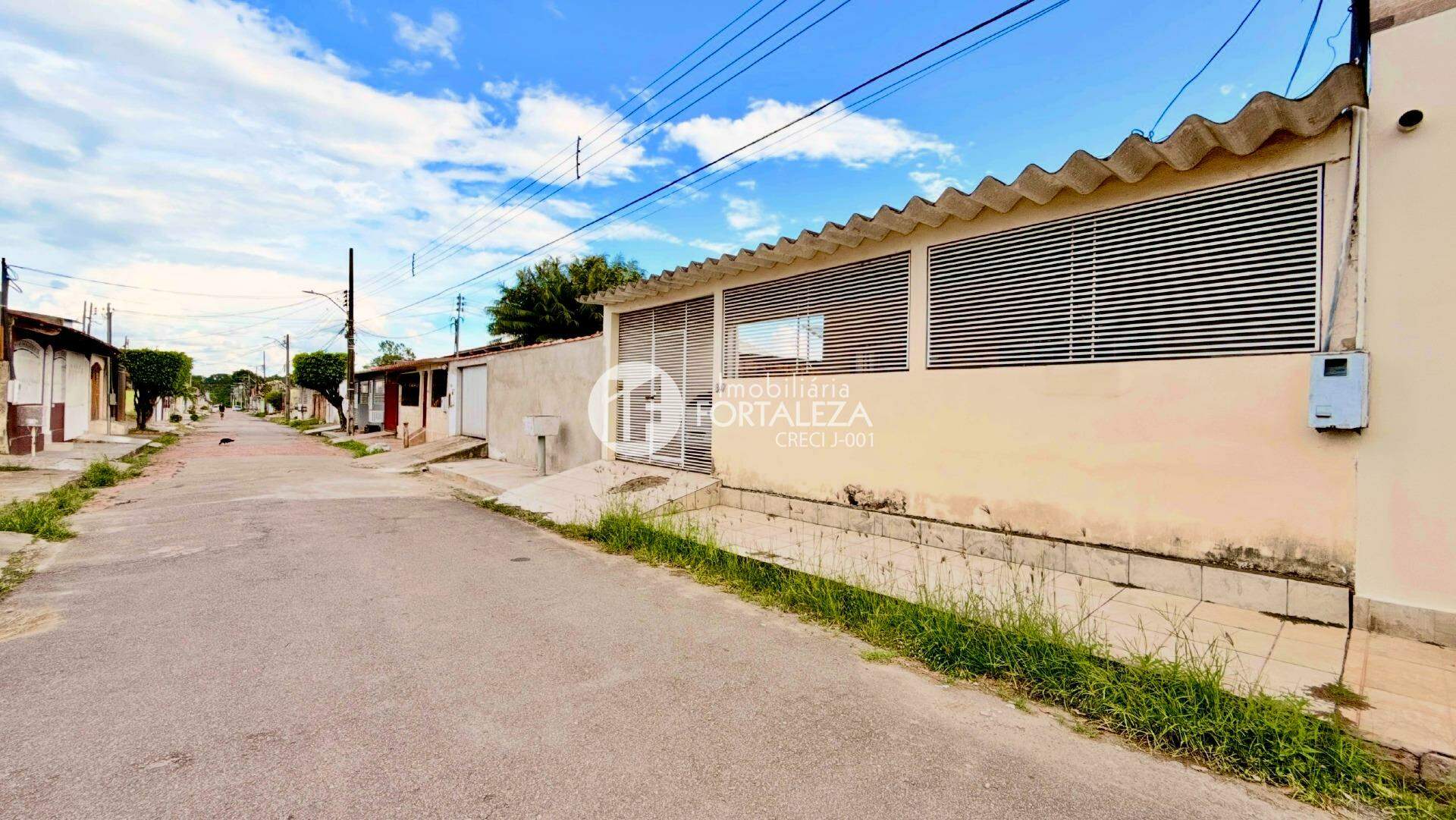 Casa Residencial à venda no Conjunto Universitário: 