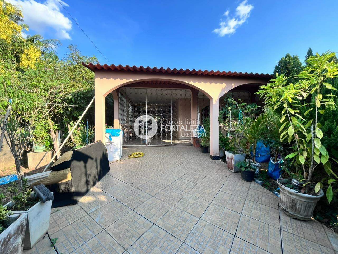 Casa Residencial à venda no Centro: 