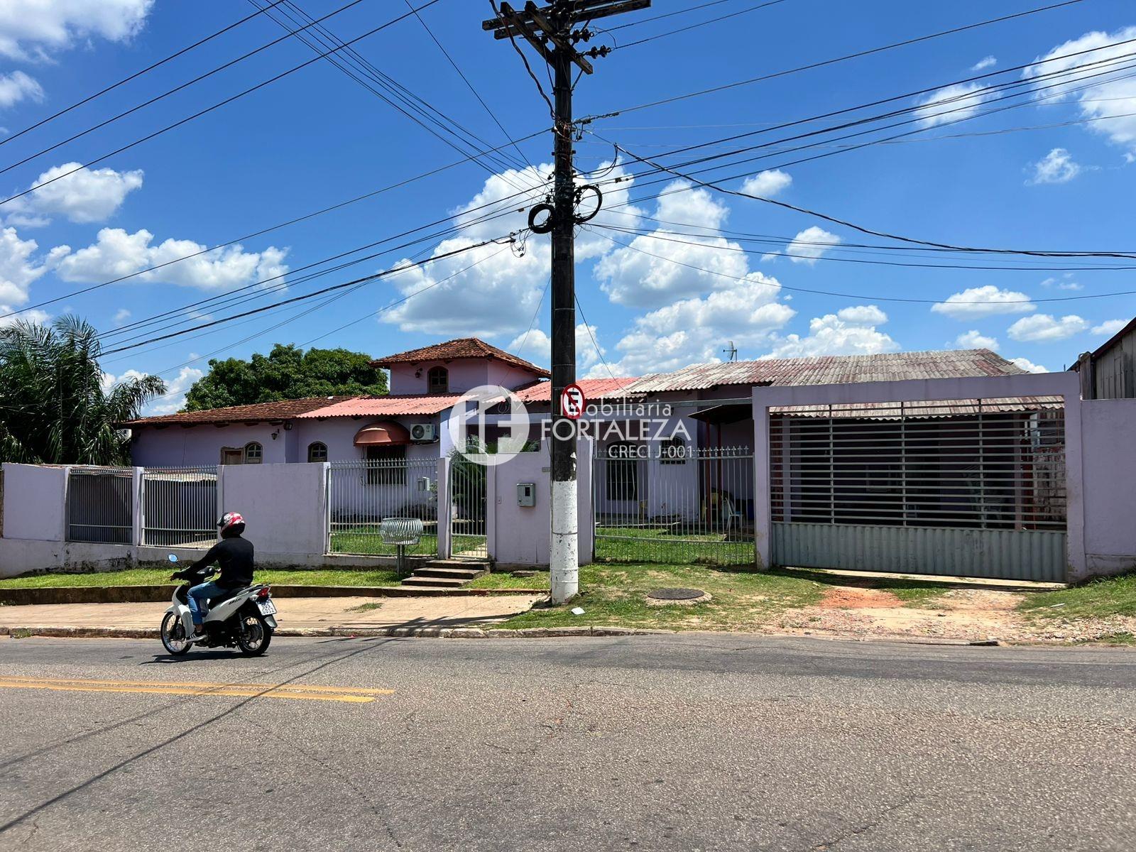 Casa Residencial à venda no Conjunto Manoel Julião: 