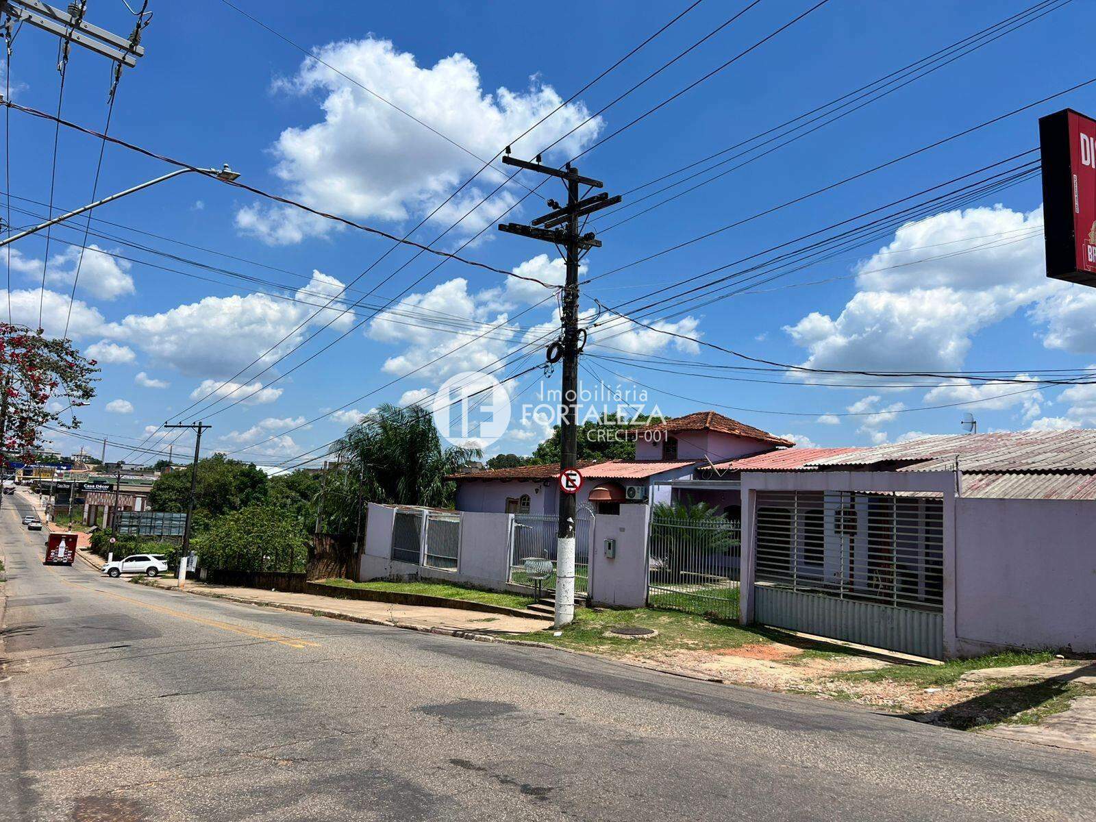 Casa Residencial à venda no Conjunto Manoel Julião: 