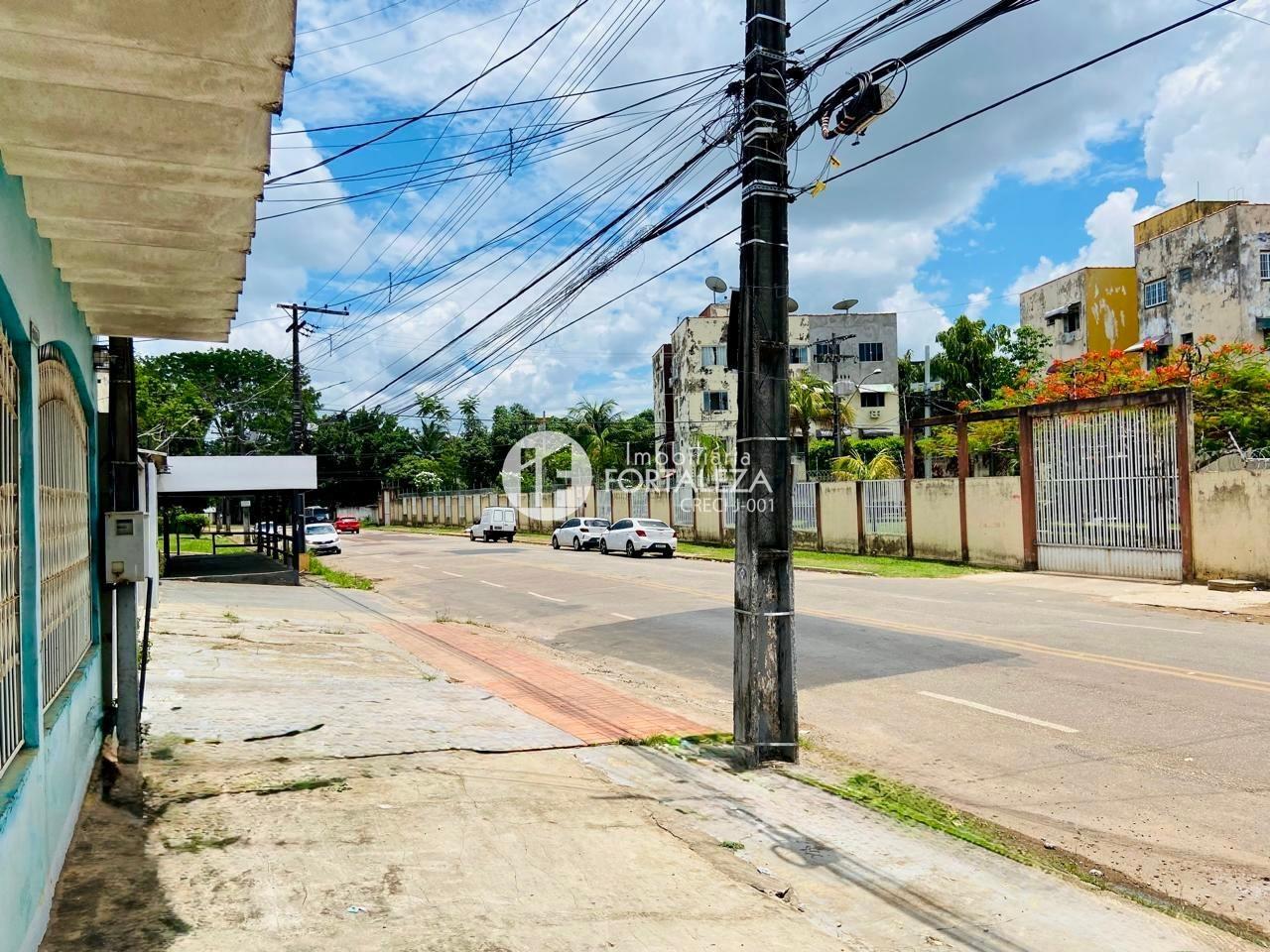 Casa Residencial à venda no Conjunto Manoel Julião: 