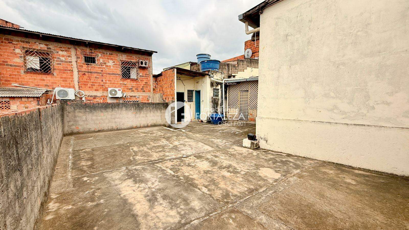 Área Comercial à venda no Estação Experimental: 