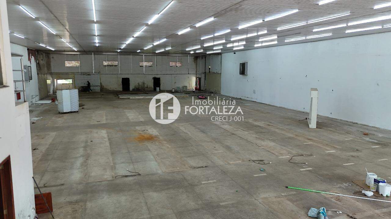 Prédio para aluguel no Vila Acre: 