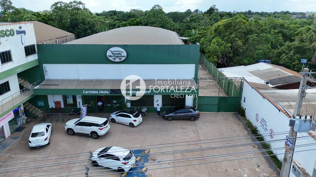 Prédio para aluguel no Vila Acre: 
