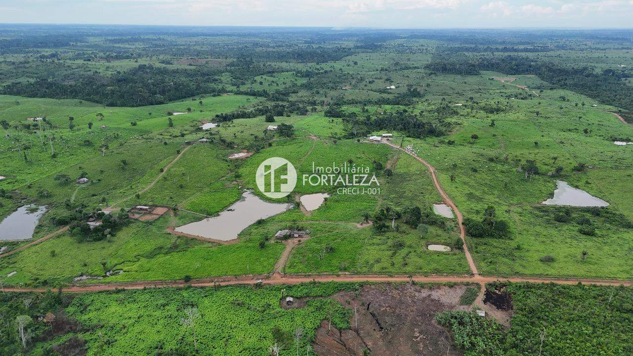 Fazenda à venda no Zona Rural : 
