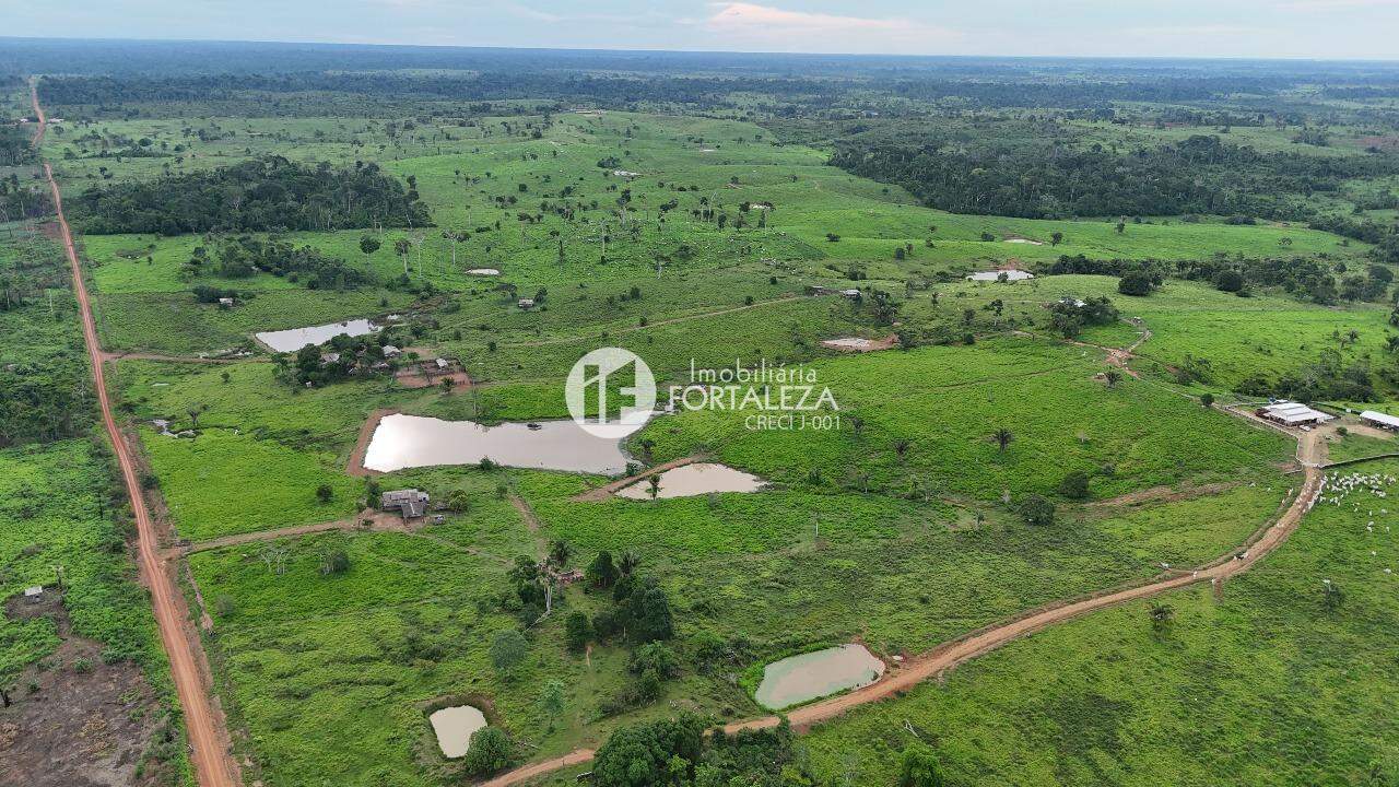 Fazenda à venda no Zona Rural : 
