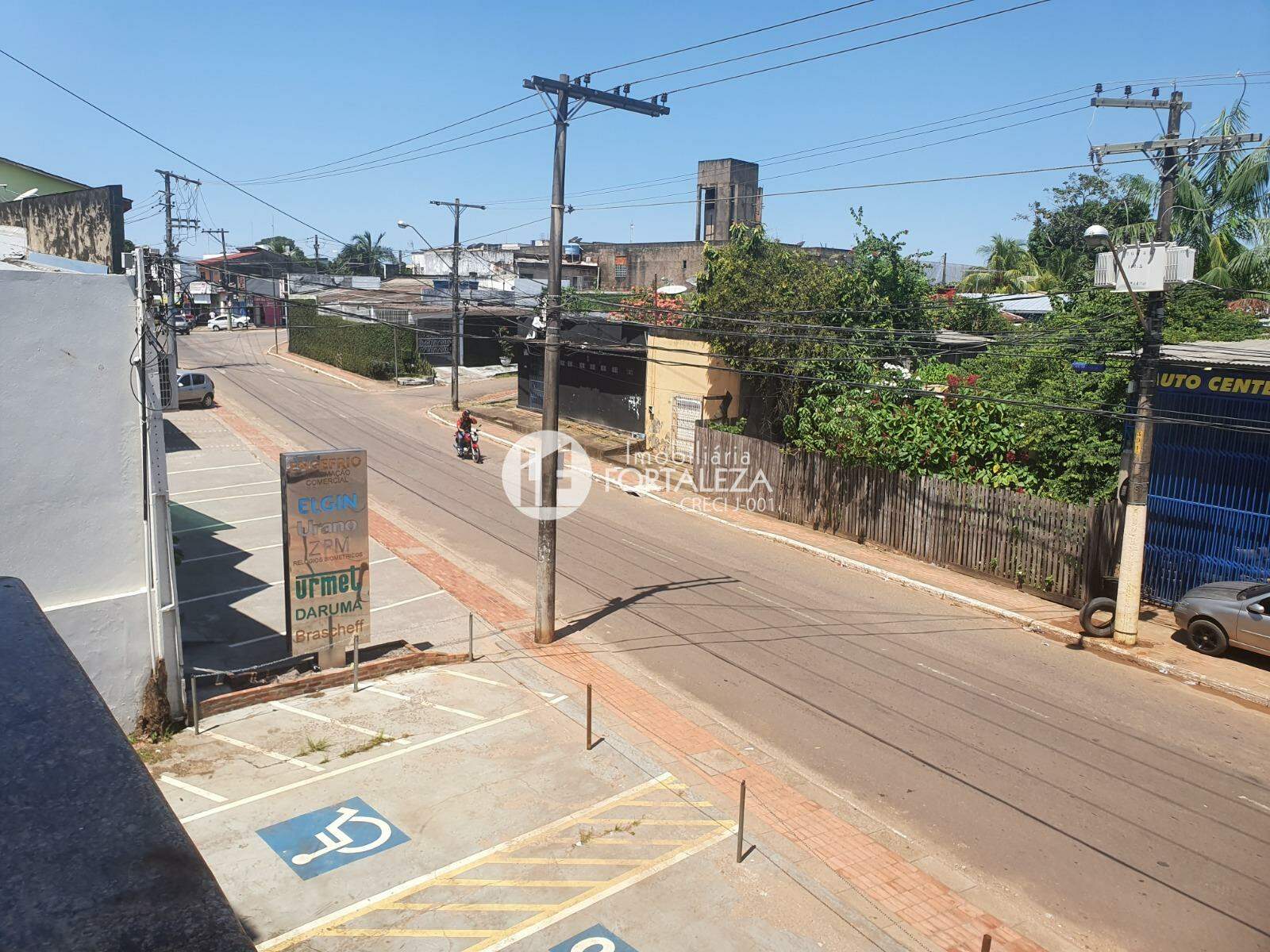 Área Comercial à venda no Isaura Parente: 