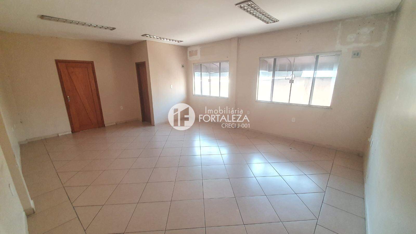 Área Comercial à venda no Isaura Parente: 
