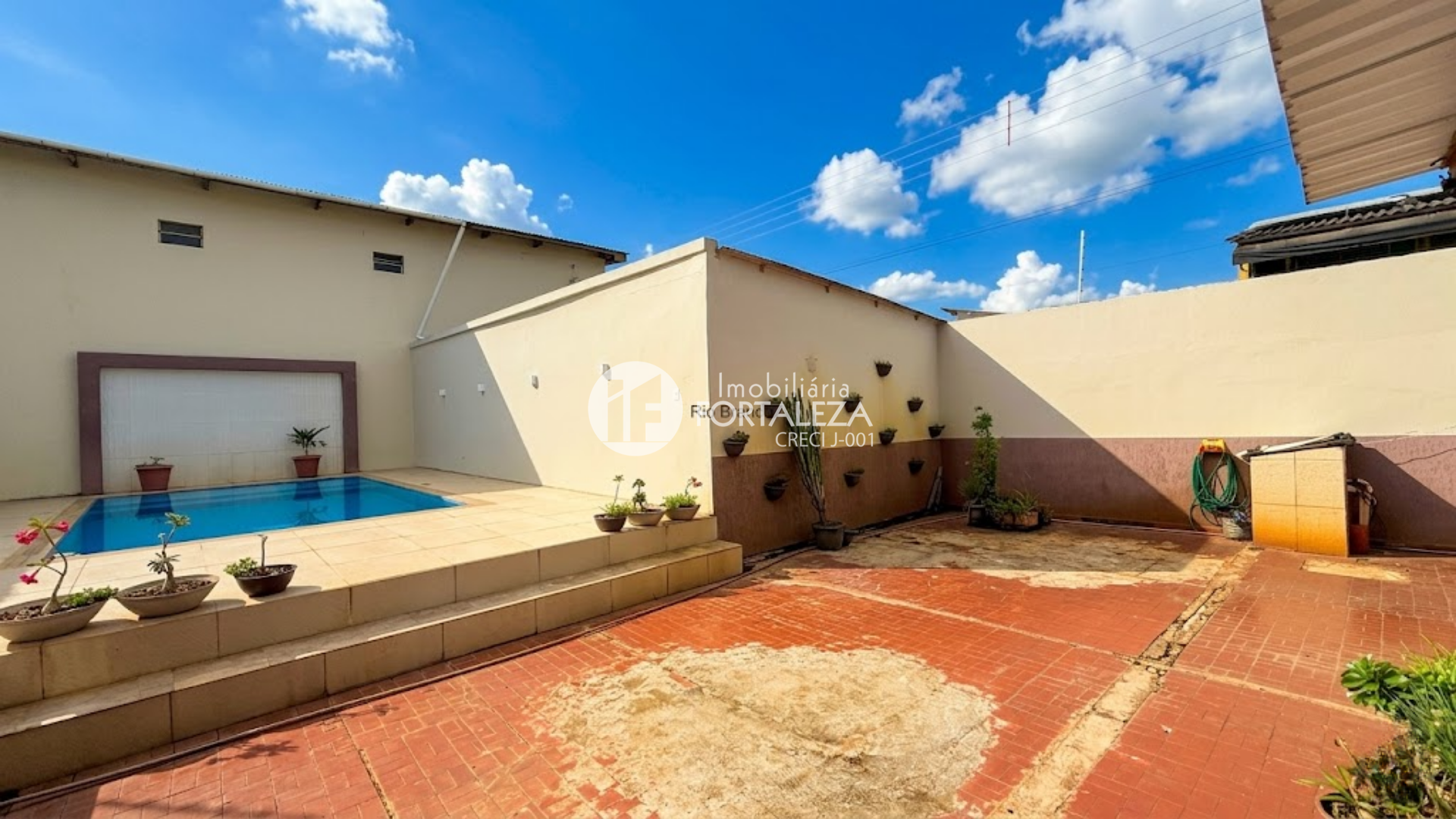 Casa Residencial à venda no Cadeia Velha: 