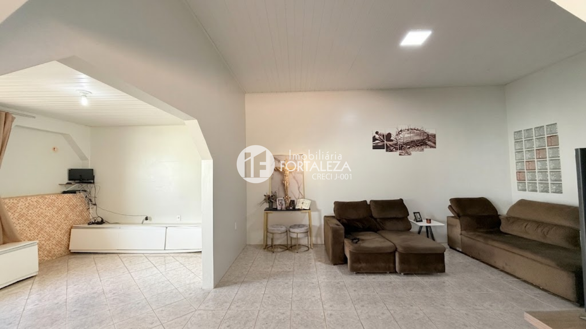 Casa Residencial à venda no Cadeia Velha: 