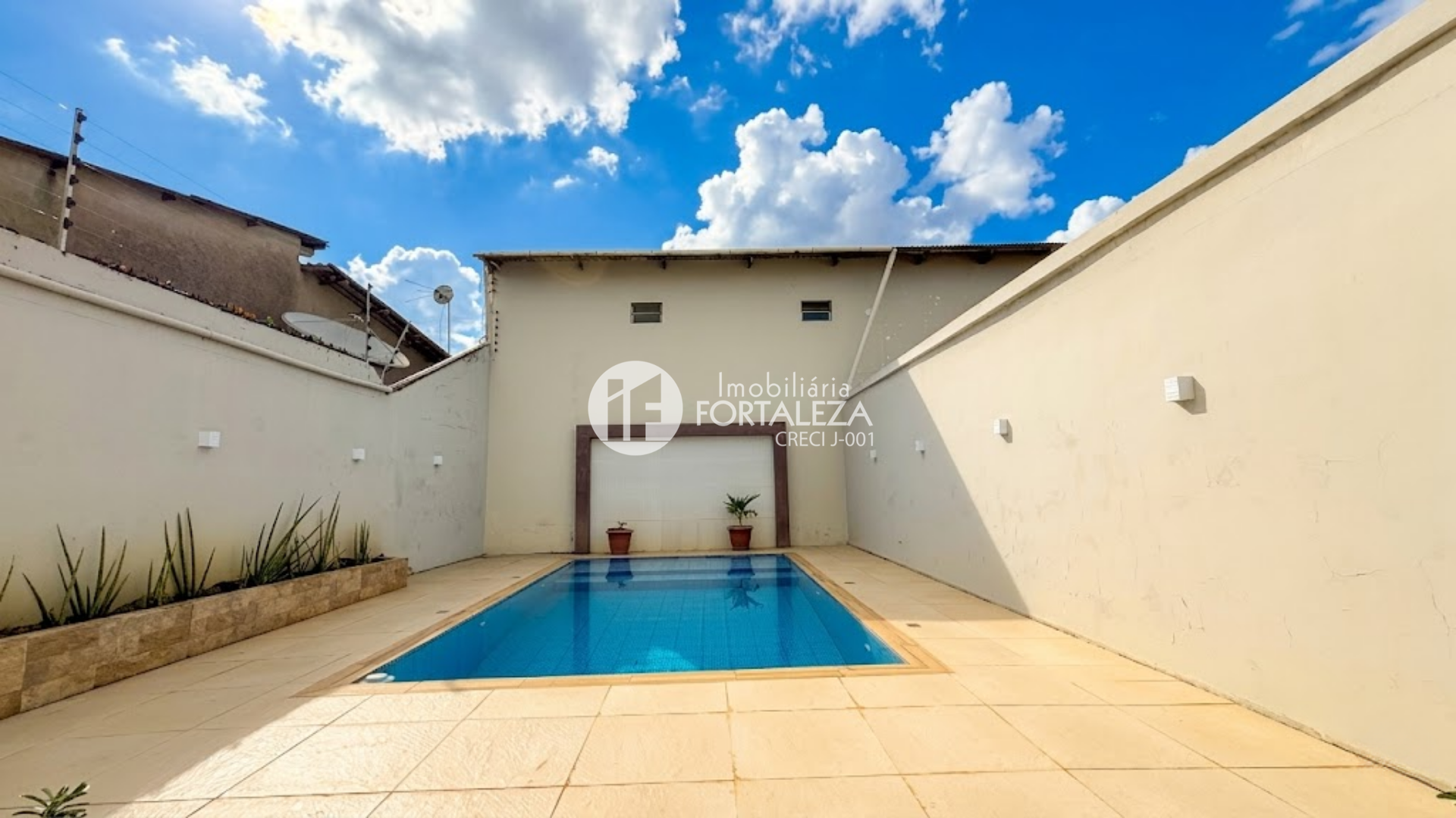 Casa Residencial à venda no Cadeia Velha: 