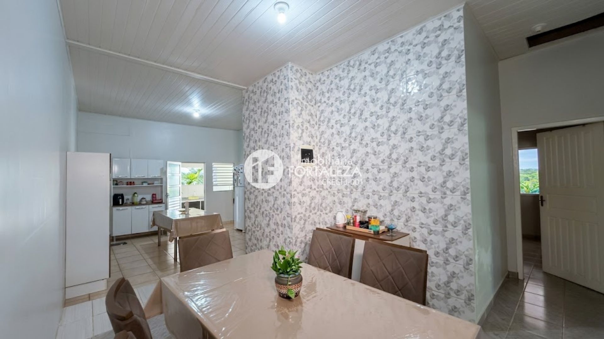 Casa Residencial à venda no Cadeia Velha: 