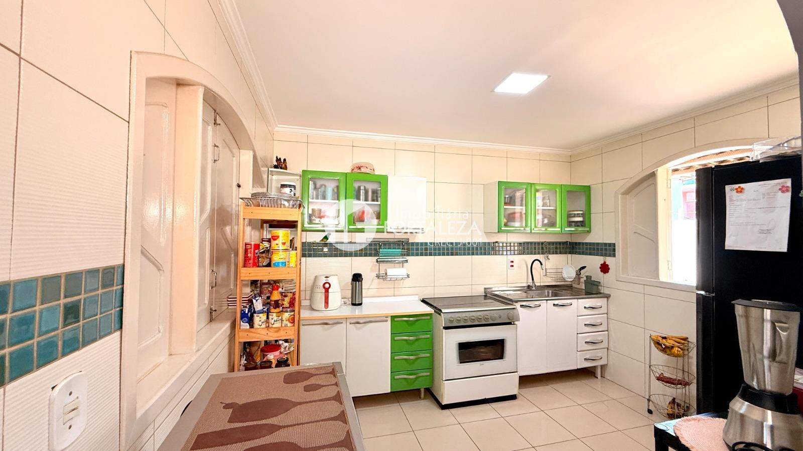 Casa Sobrado à venda no Cerâmica: 