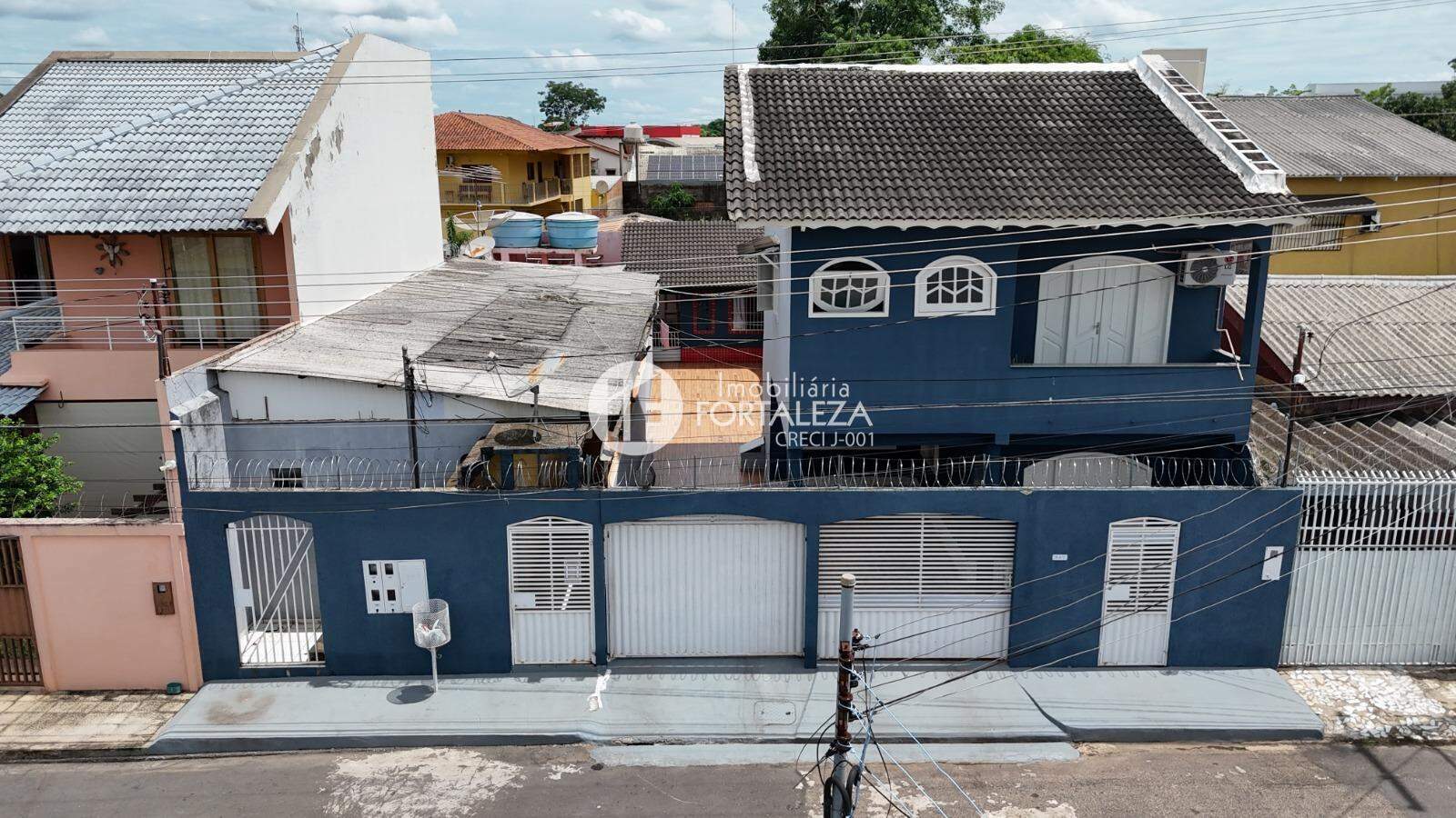Casa Sobrado à venda no Cerâmica: 