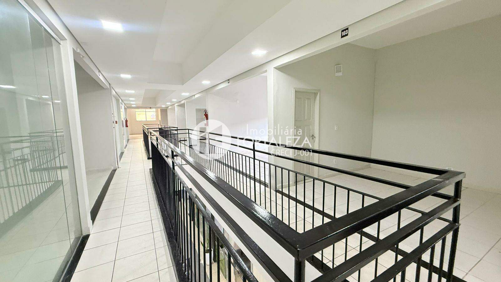 Sala para aluguel no Centro: 