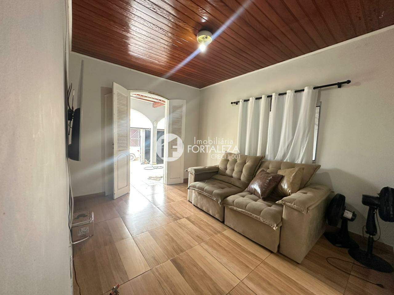 Casa Residencial à venda no Conjunto Universitário: 