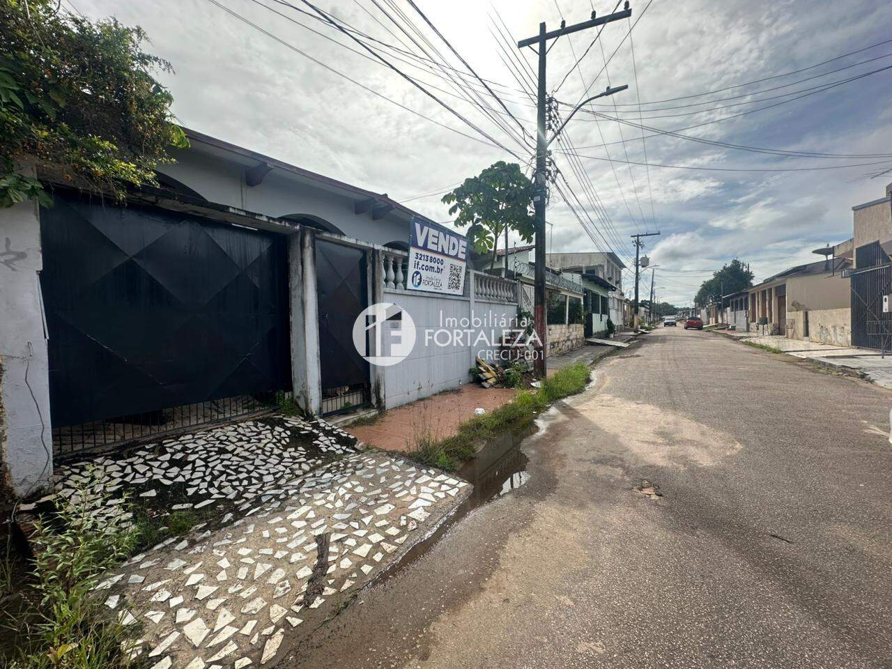 Casa Residencial à venda no Conjunto Universitário: 