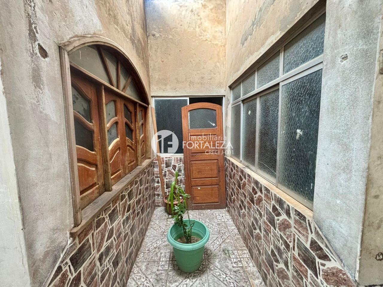 Casa Residencial à venda no Tangará: 