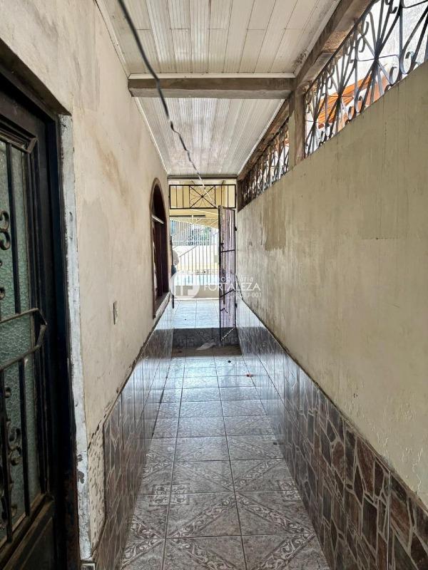 Casa Residencial à venda no Tangará: 