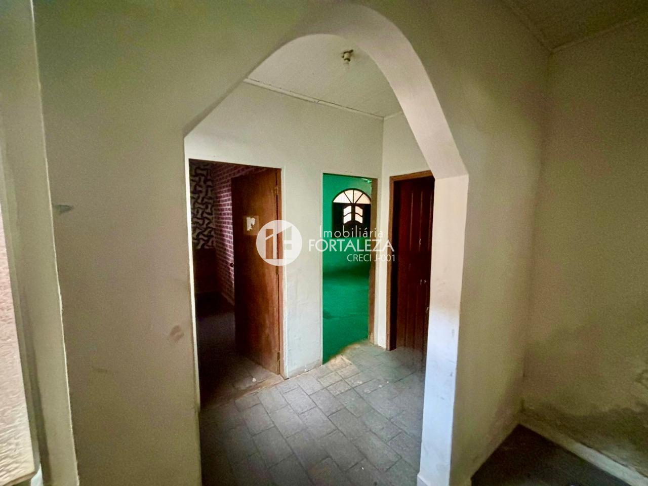 Casa Residencial à venda no Tangará: 