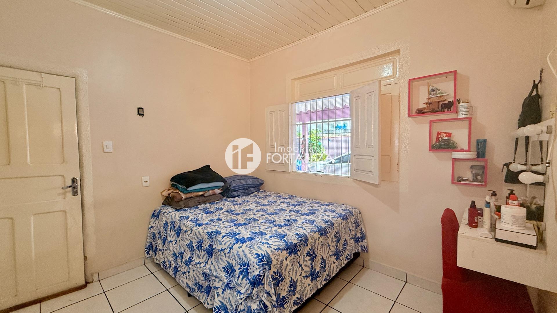 Casa Residencial à venda no Conjunto Tucumã: 